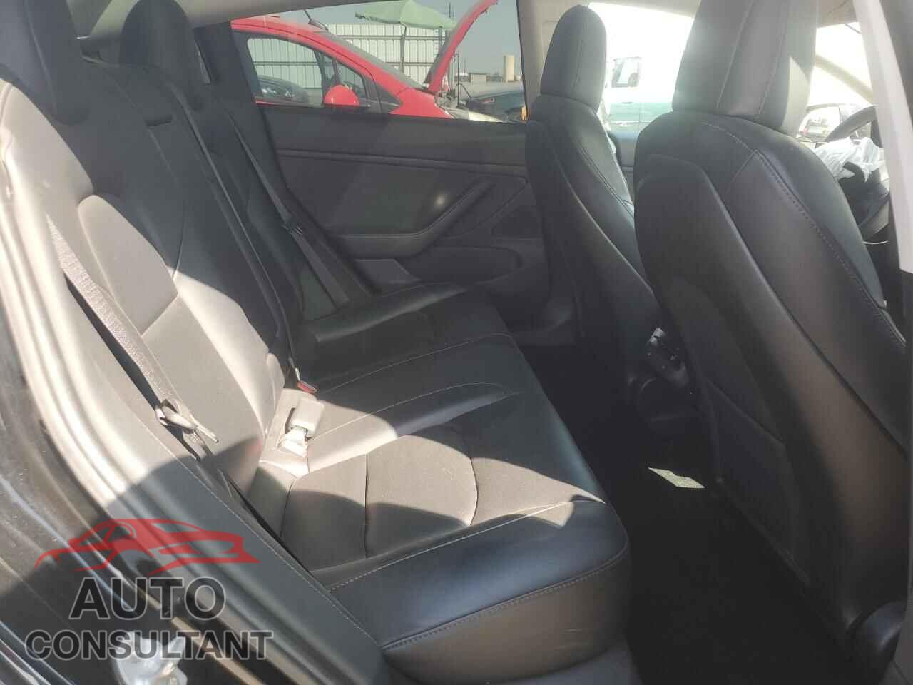 TESLA MODEL 3 2019 - 5YJ3E1EBXKF451603