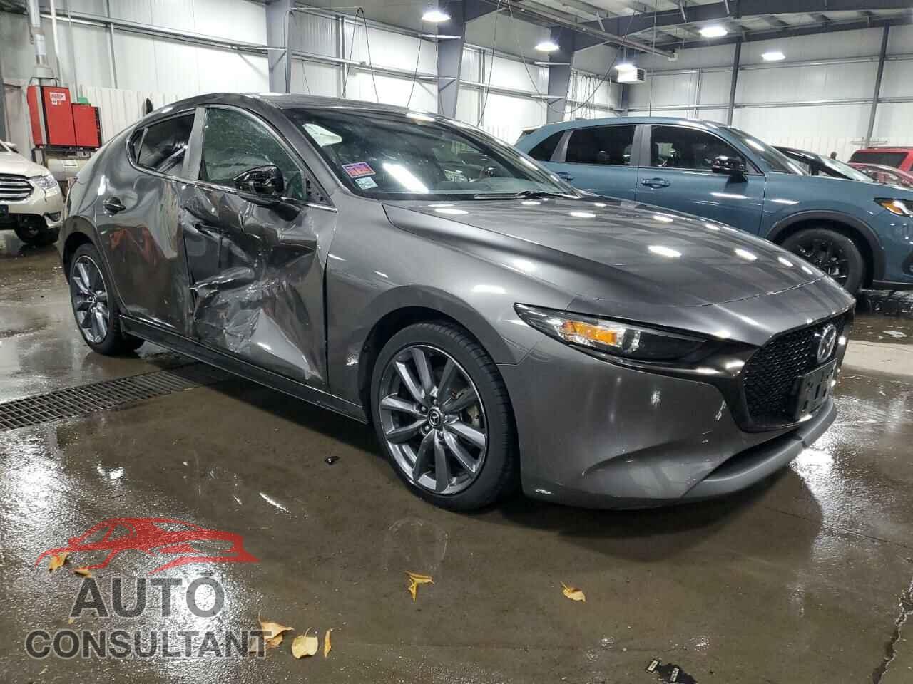 MAZDA 3 2019 - JM1BPBMM8K1133793