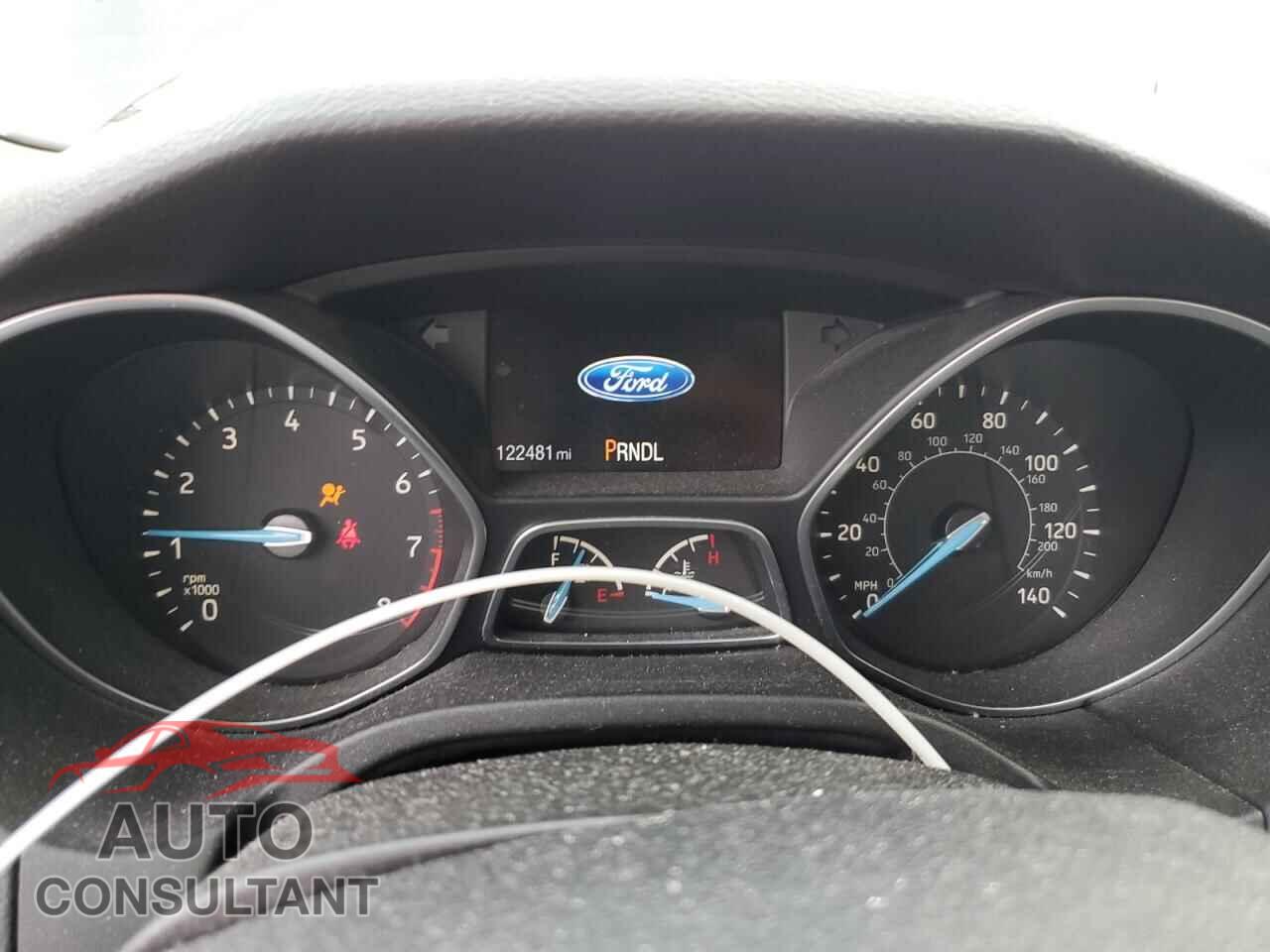 FORD FOCUS 2015 - 1FADP3F23FL378785
