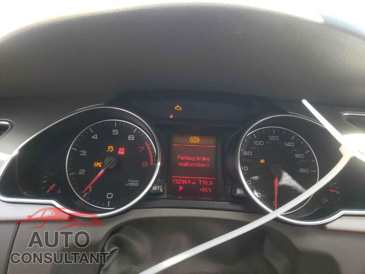 AUDI A5 2010 - WAUAFAFH6AN019501