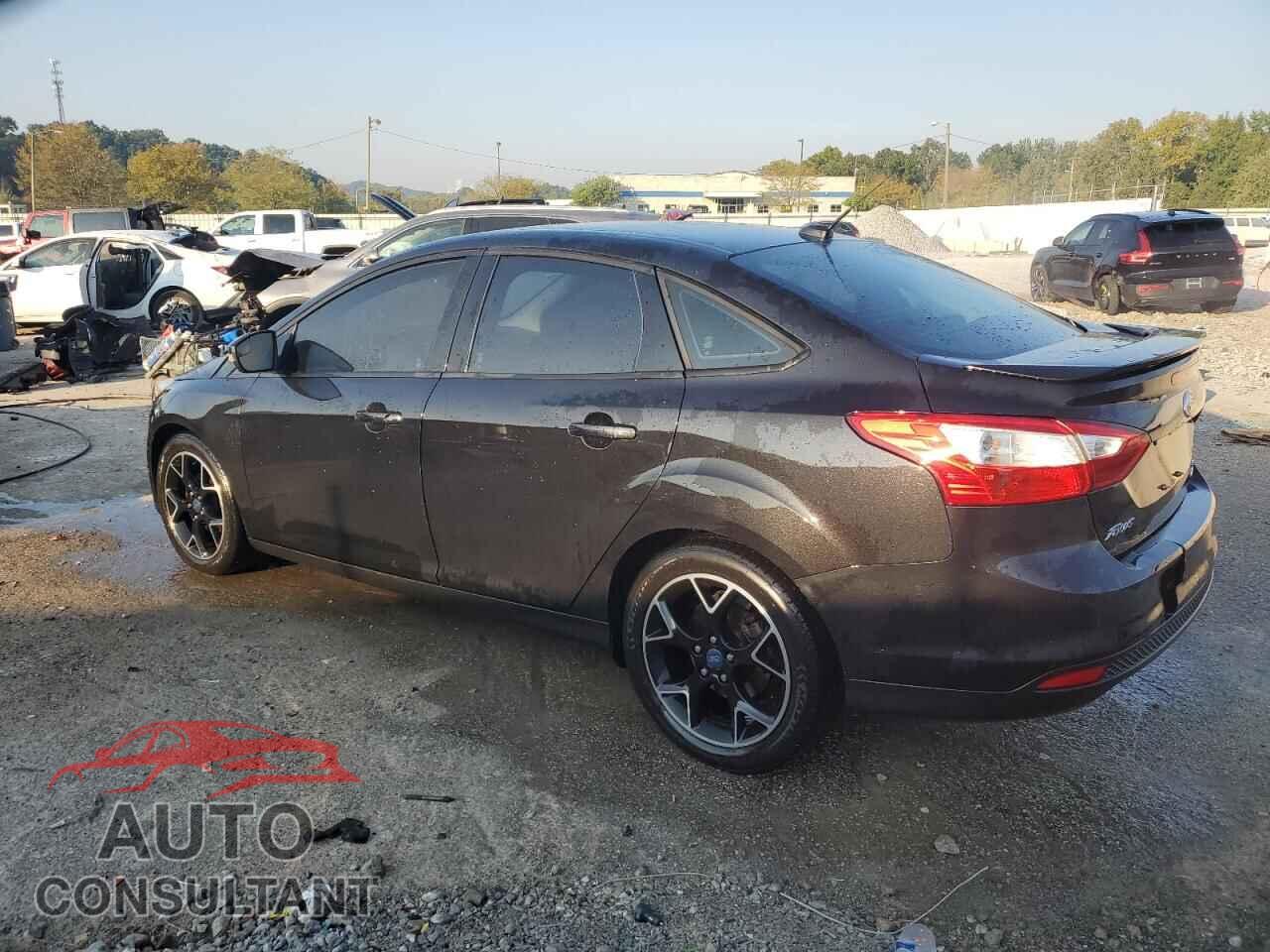FORD FOCUS 2013 - 1FADP3F22DL122571