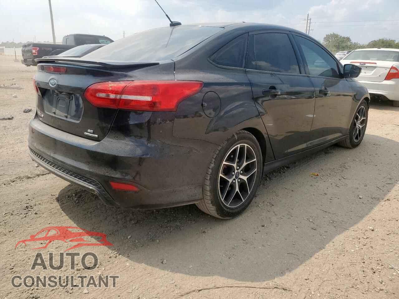 FORD FOCUS 2016 - 1FADP3F22GL279814