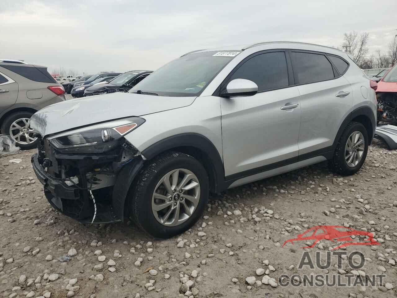 HYUNDAI TUCSON 2018 - KM8J3CA42JU745076