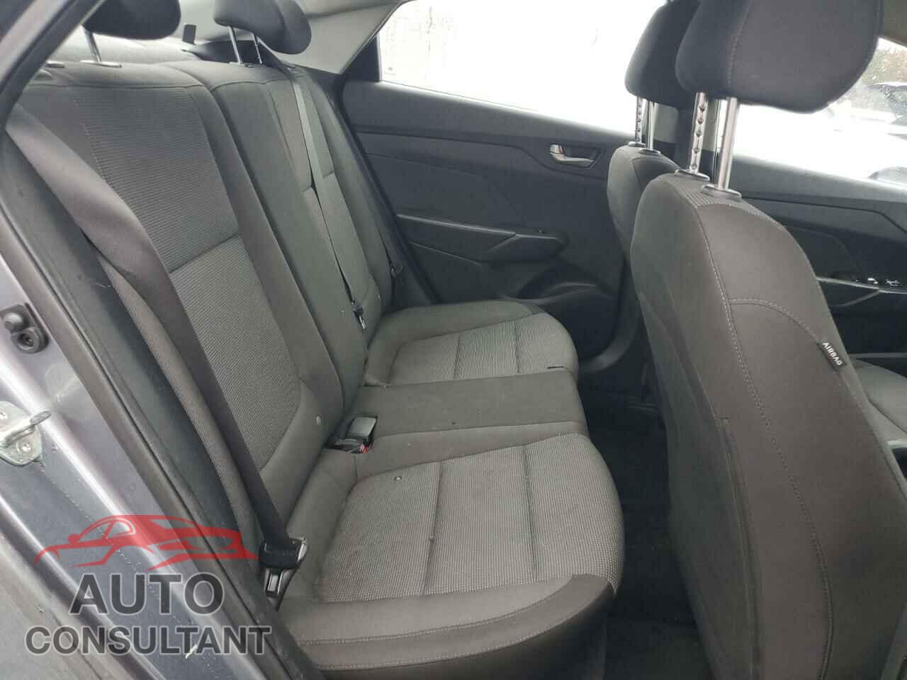 HYUNDAI ACCENT 2018 - 3KPC24A30JE033449