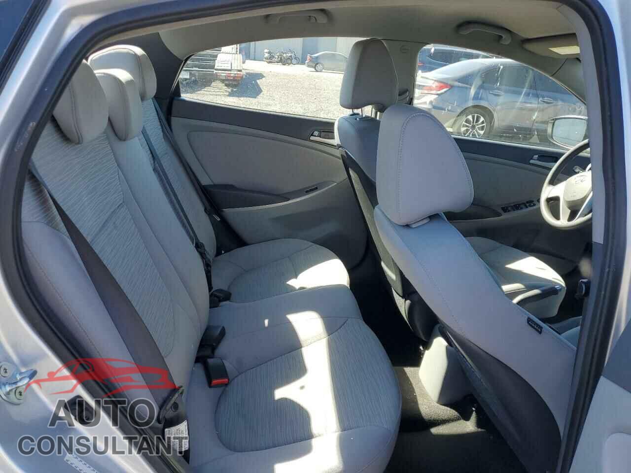 HYUNDAI ACCENT 2017 - KMHCT4AE0HU282016