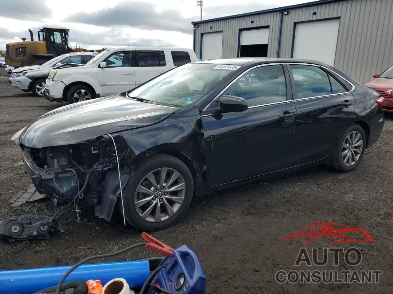 TOYOTA CAMRY 2016 - 4T4BF1FK7GR565307