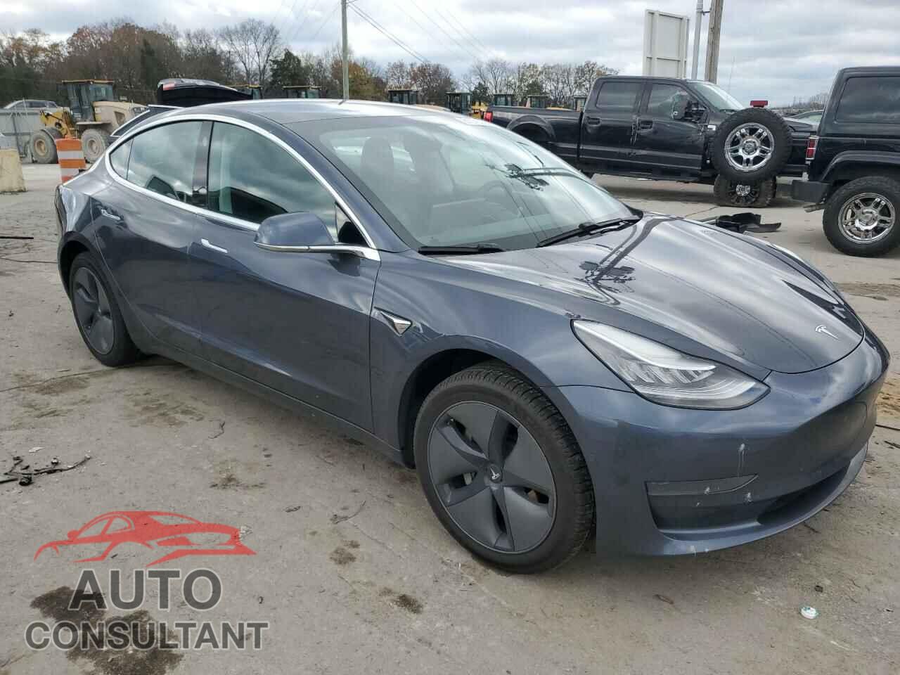 TESLA MODEL 3 2020 - 5YJ3E1EA2LF658236