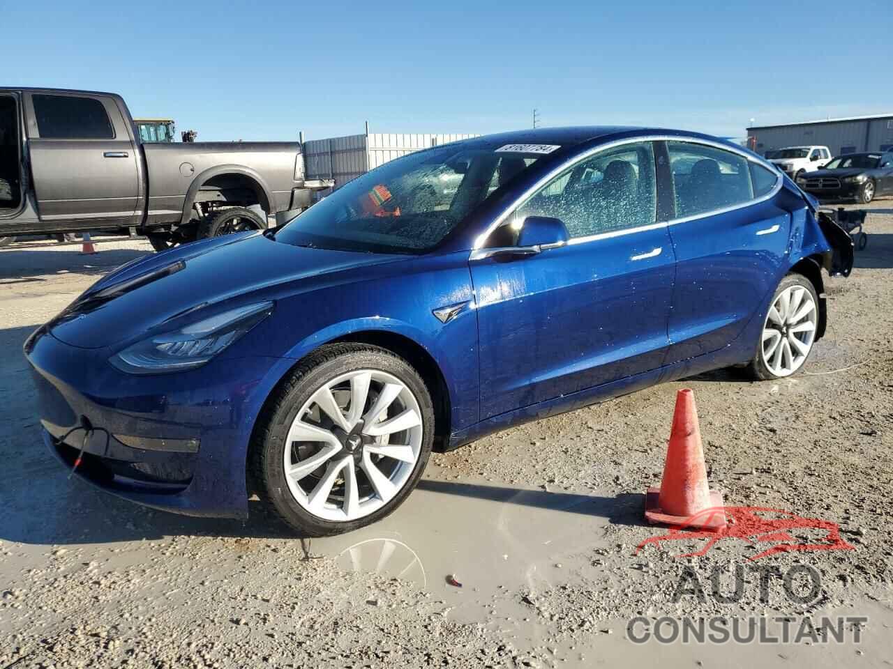 TESLA MODEL 3 2018 - 5YJ3E1EA7JF164502