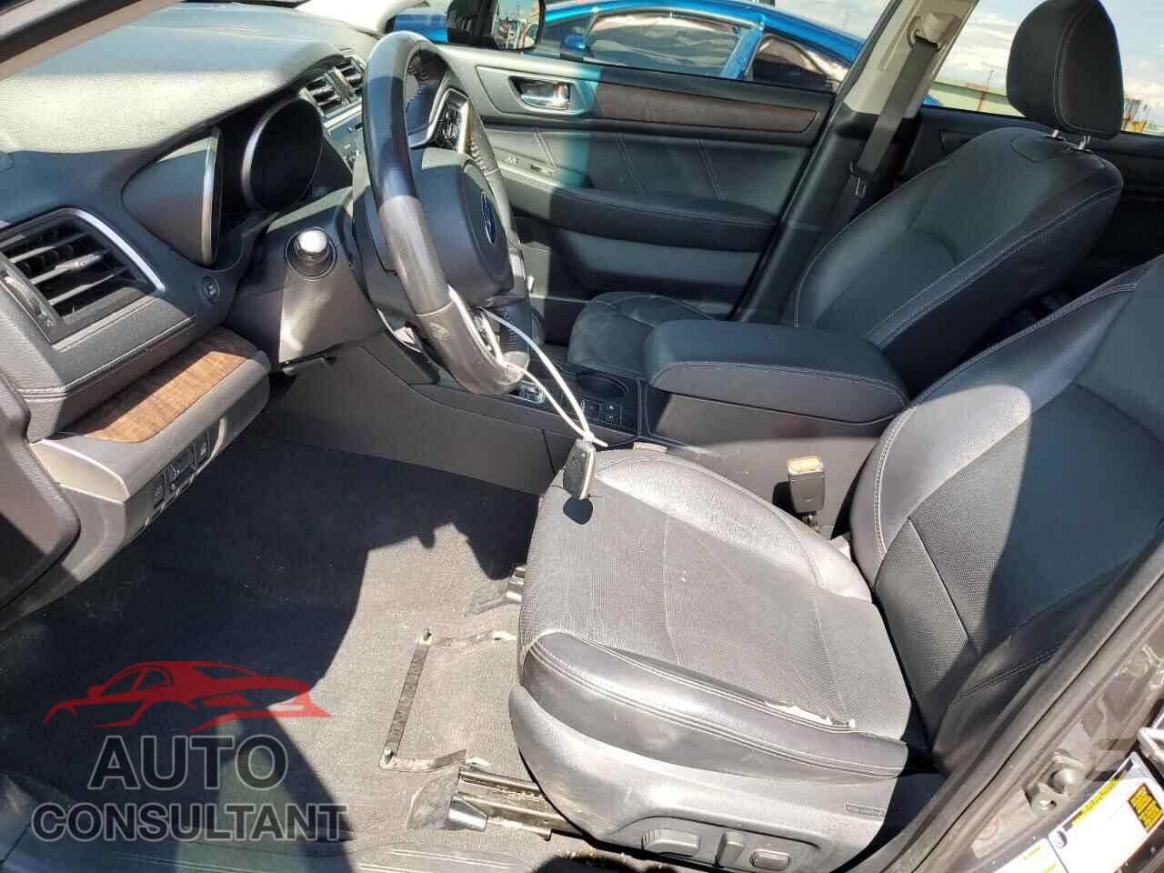 SUBARU OUTBACK 2018 - 4S4BSENC2J3232078