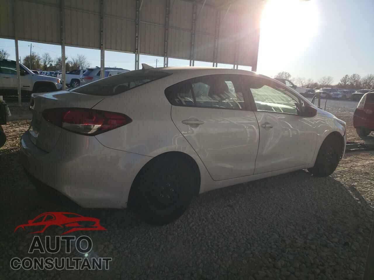 KIA FORTE 2017 - 3KPFL4A76HE024570