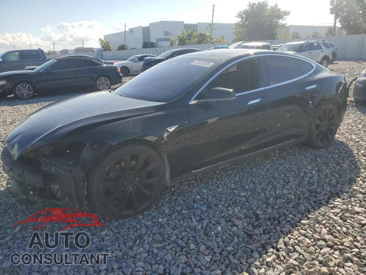 TESLA MODEL S 2015 - 5YJSA1E21FF115013
