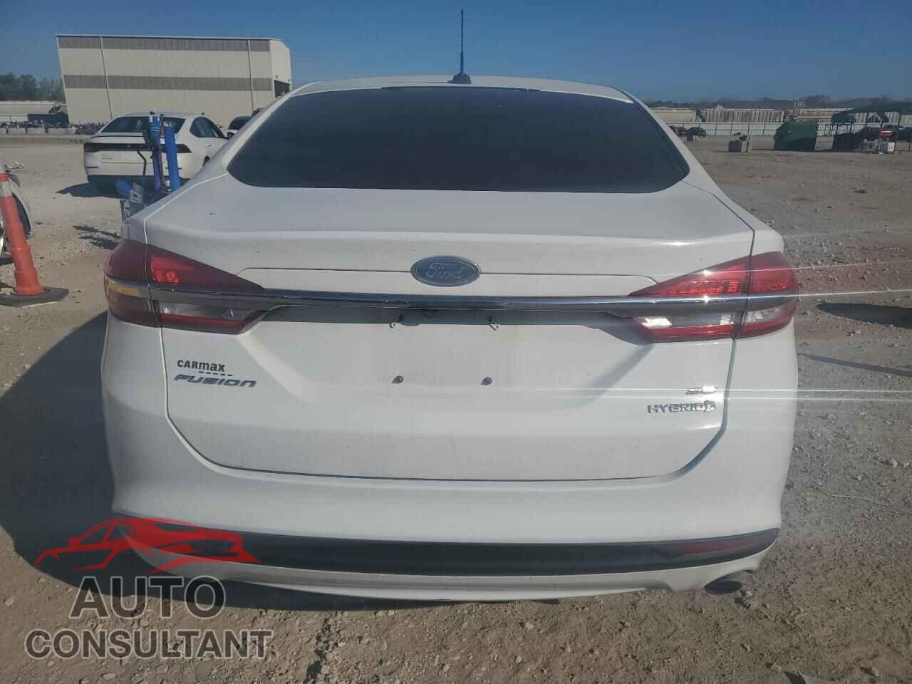 FORD FUSION 2017 - 3FA6P0LU9HR231209