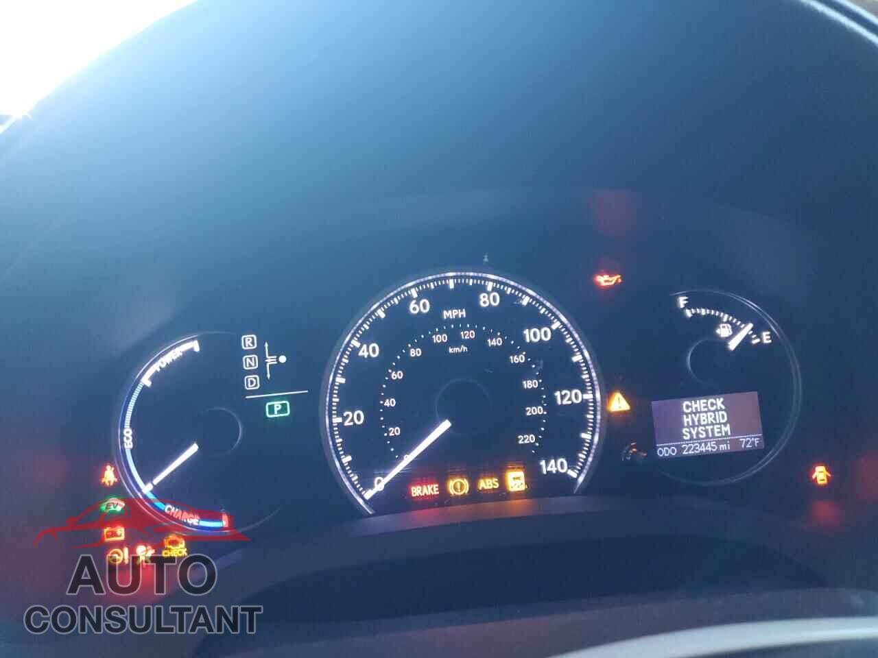 LEXUS CT 200 2013 - JTHKD5BH8D2126354