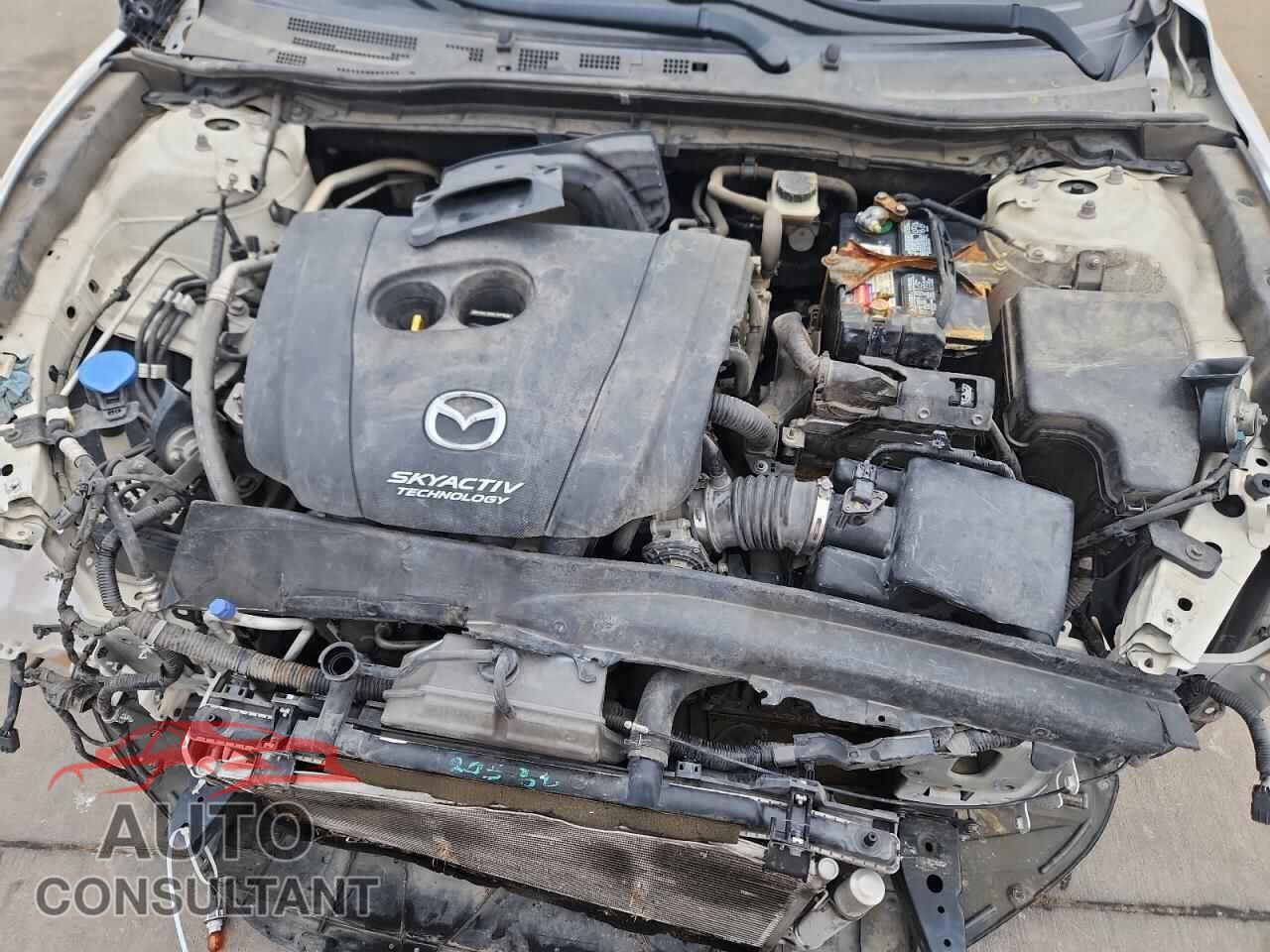 MAZDA 3 2017 - 3MZBN1K71HM117327