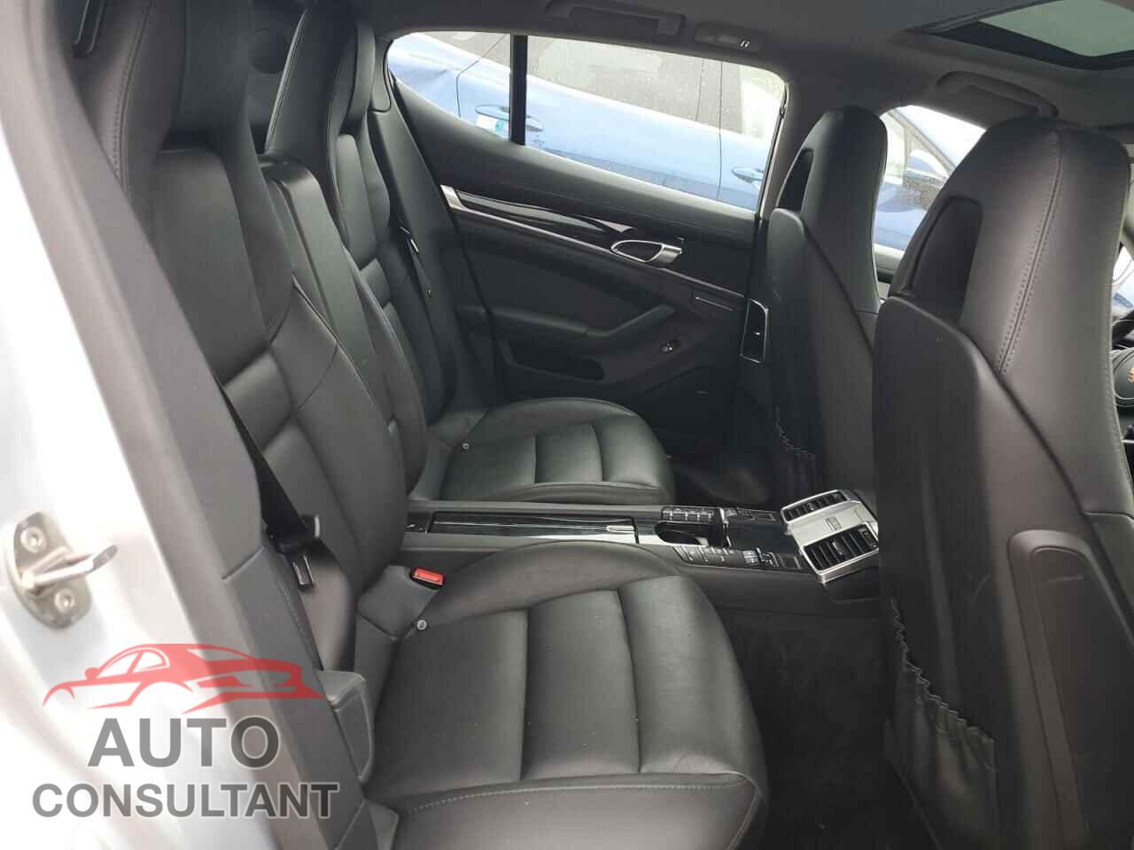 PORSCHE PANAMERA 2015 - WP0AD2A74FL040203