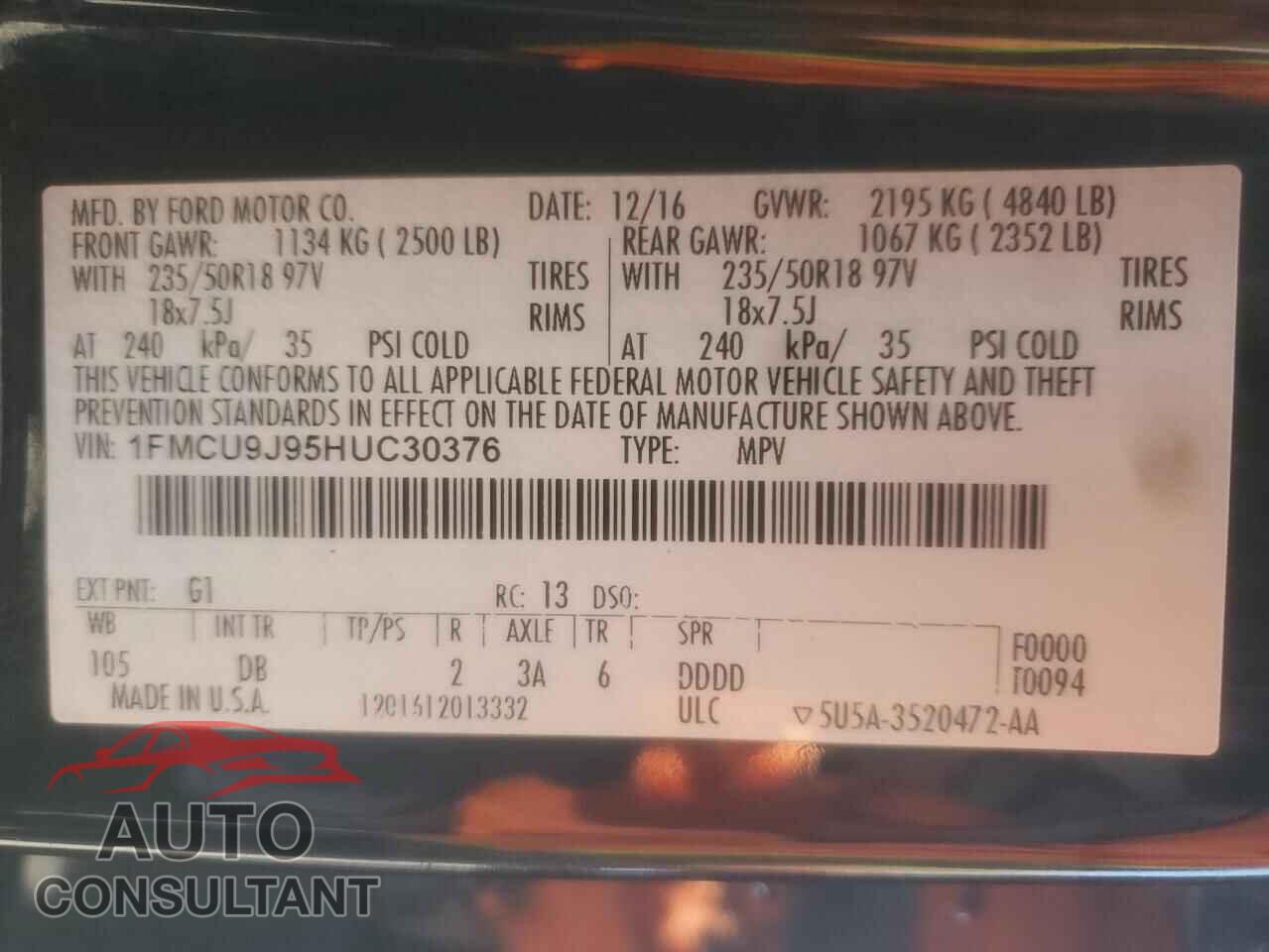 FORD ESCAPE 2017 - 1FMCU9J95HUC30376