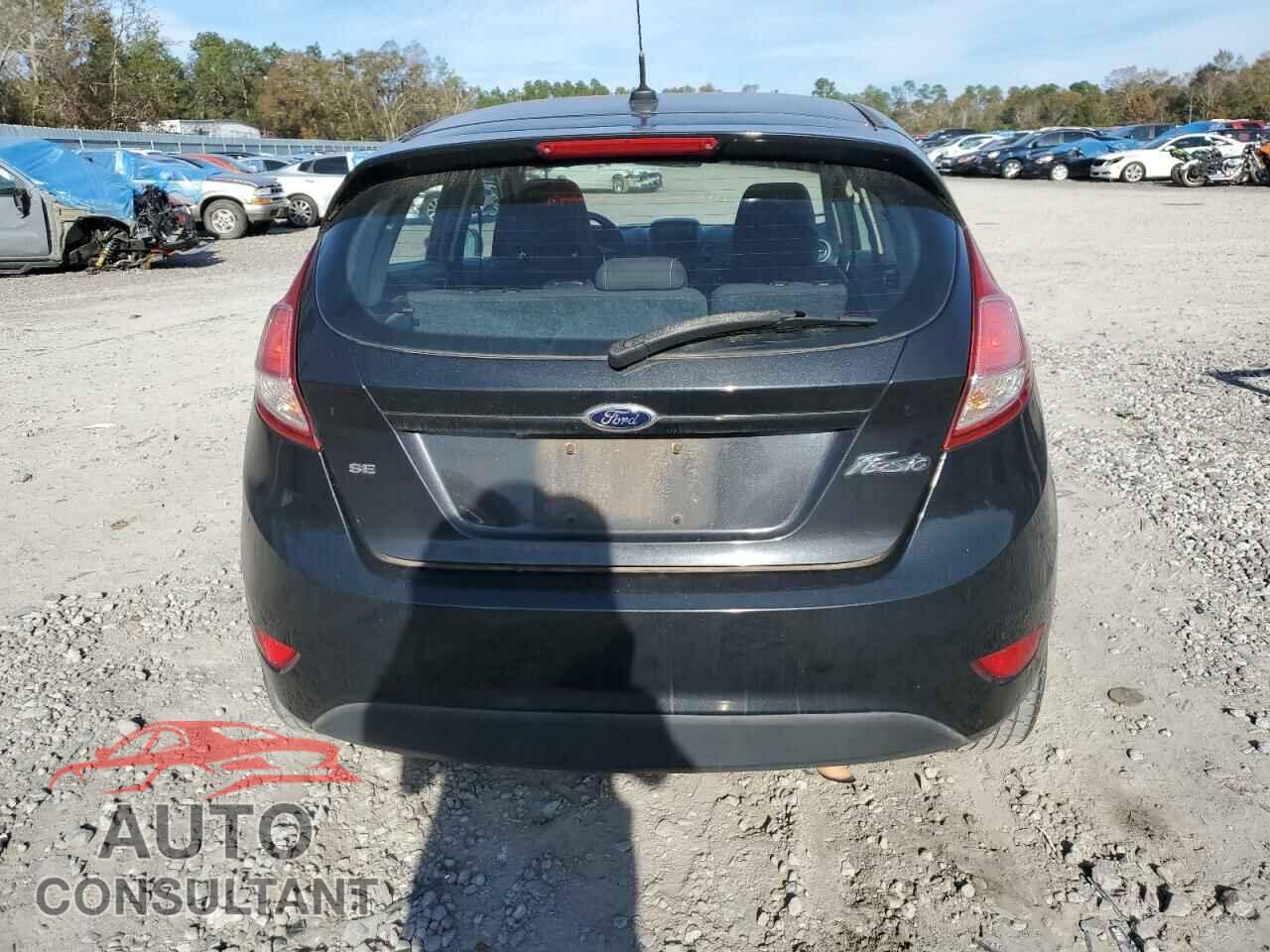 FORD FIESTA 2014 - 3FADP4EJ7EM211308