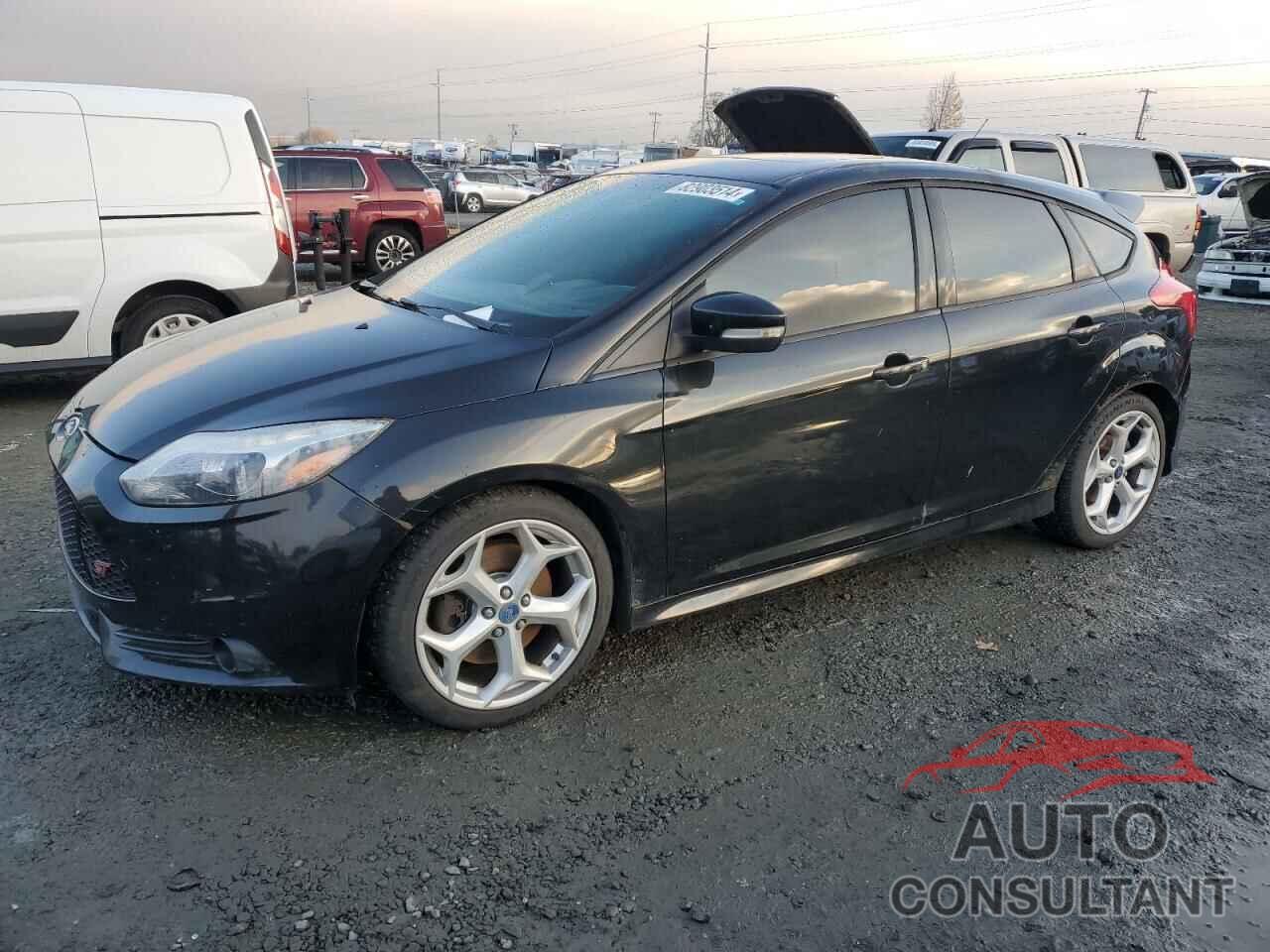 FORD FOCUS 2013 - 1FADP3L99DL127607