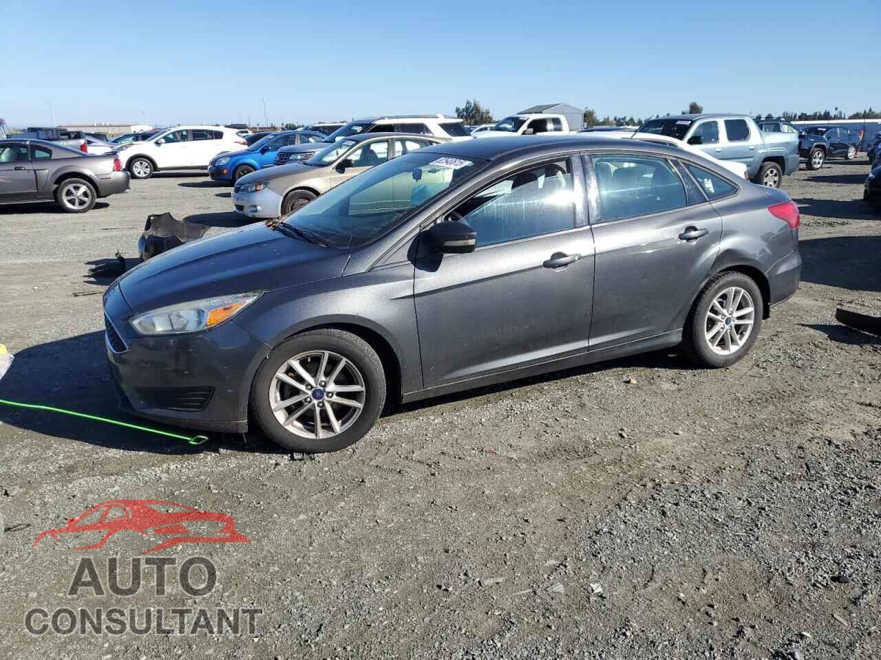 FORD FOCUS 2017 - 1FADP3F26HL271586