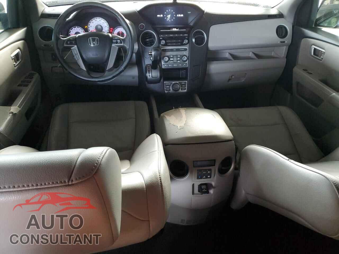 HONDA PILOT 2013 - 5FNYF3H71DB009074