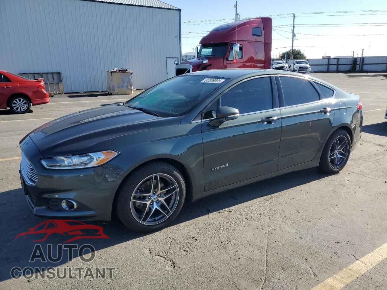 FORD FUSION 2015 - 3FA6P0LU8FR236687