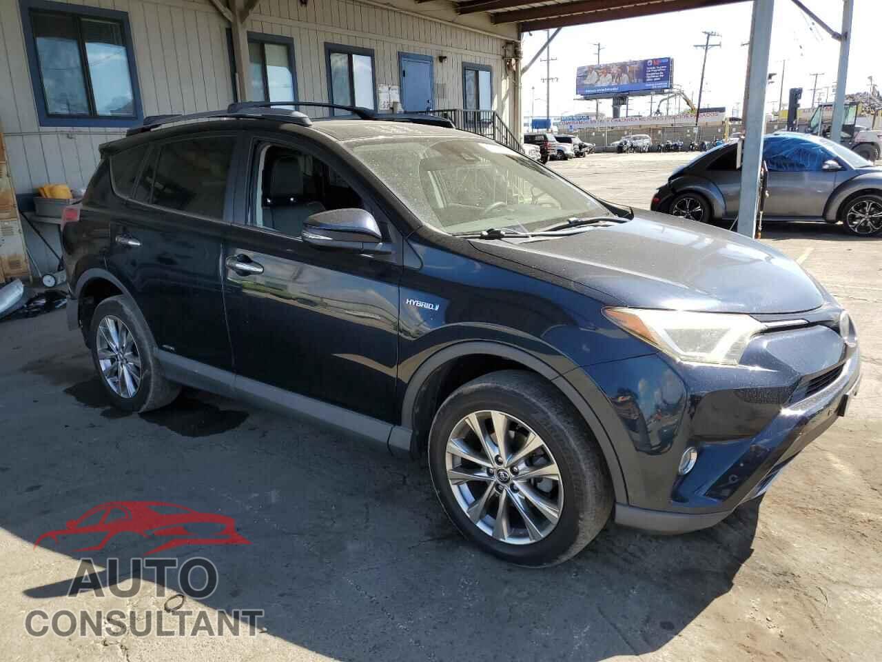 TOYOTA RAV4 2017 - JTMDJREV6HD065902