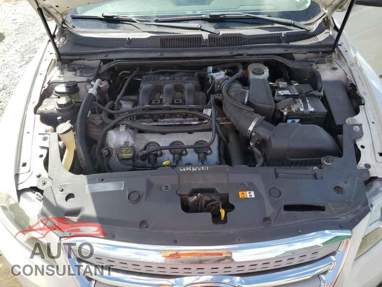 FORD TAURUS 2011 - 1FAHP2EW3BG172286