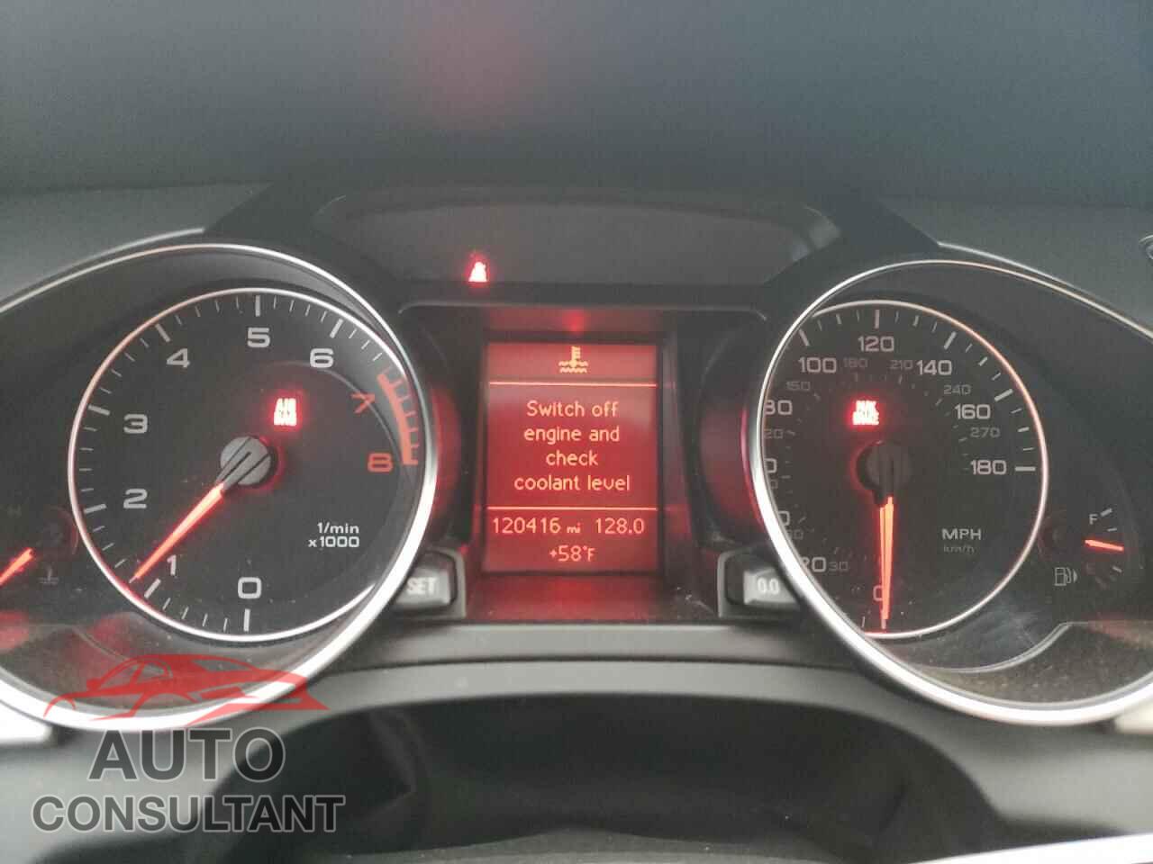 AUDI A5 2012 - WAURFAFR9CA004187