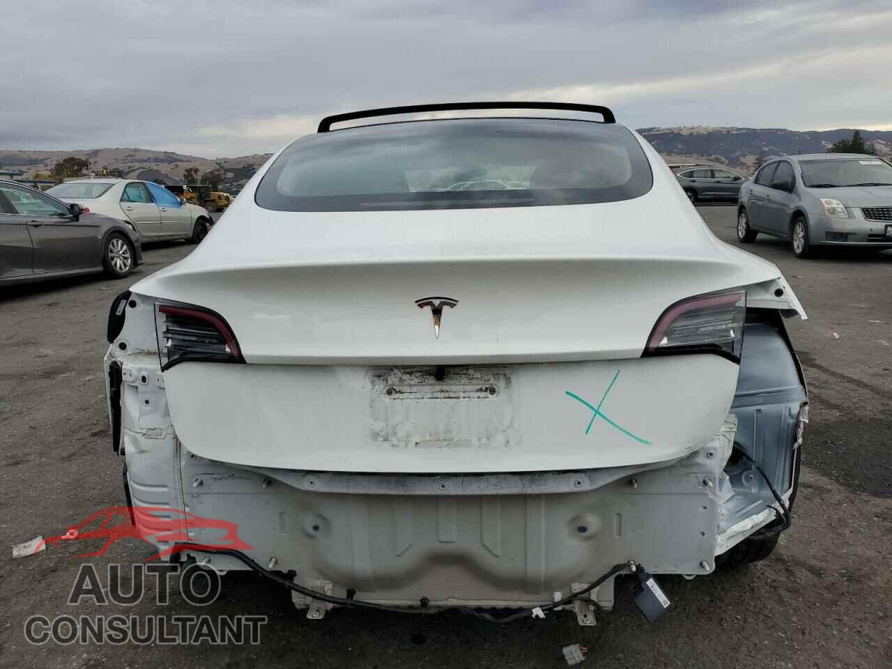 TESLA MODEL 3 2020 - 5YJ3E1EA5LF644766