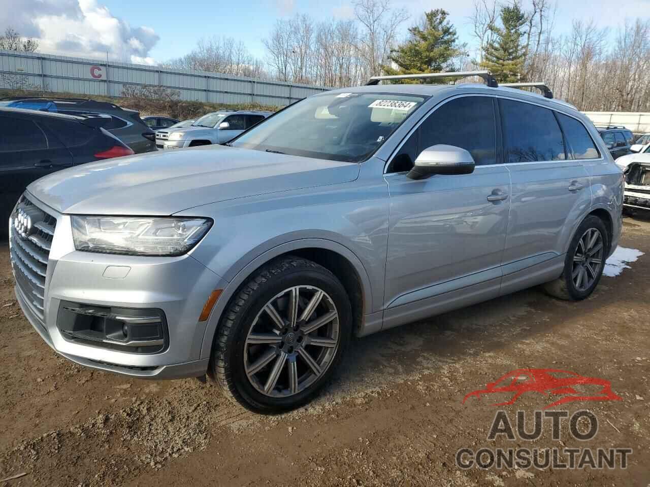 AUDI Q7 2018 - WA1VAAF75JD020939