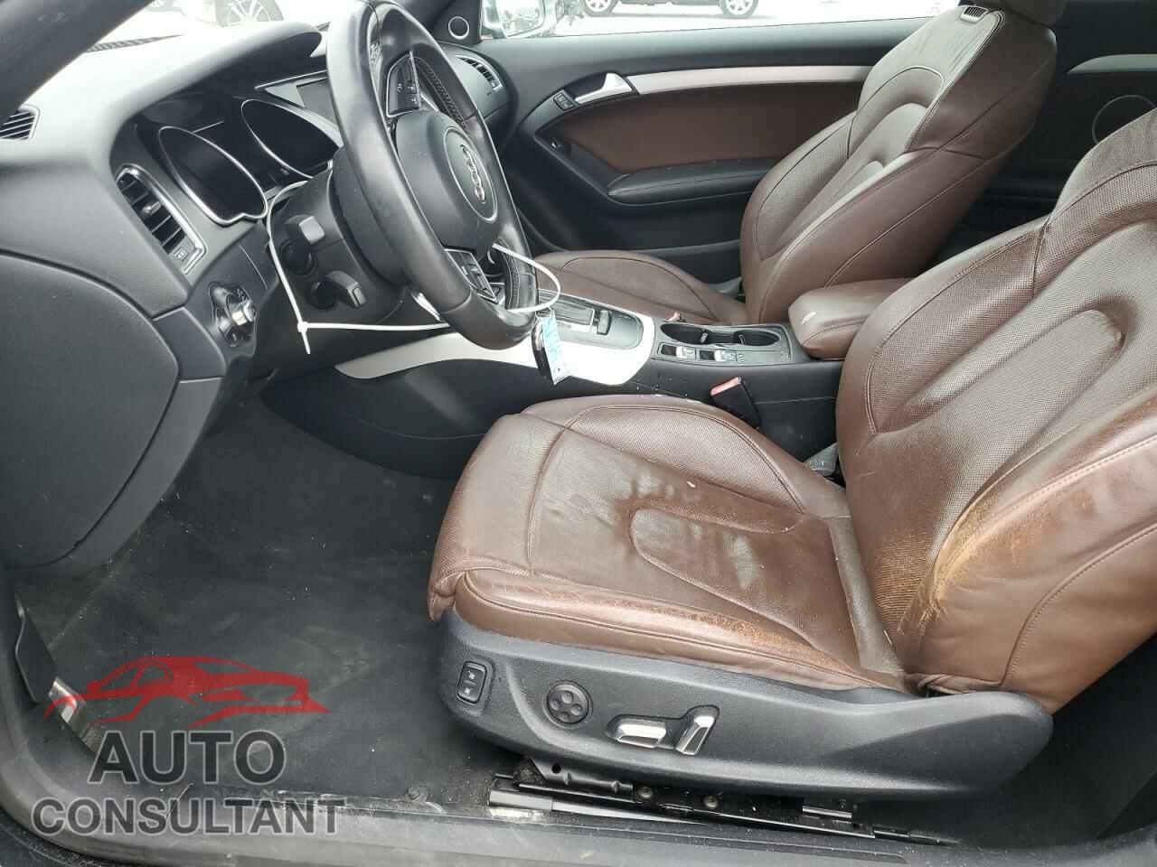 AUDI S5/RS5 2013 - WAUCGAFH8DN008302