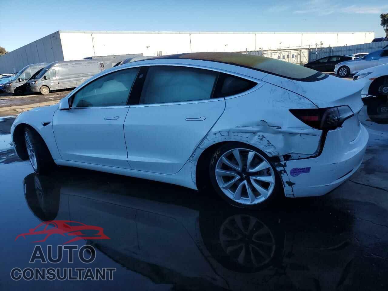 TESLA MODEL 3 2018 - 5YJ3E1EA2JF036054