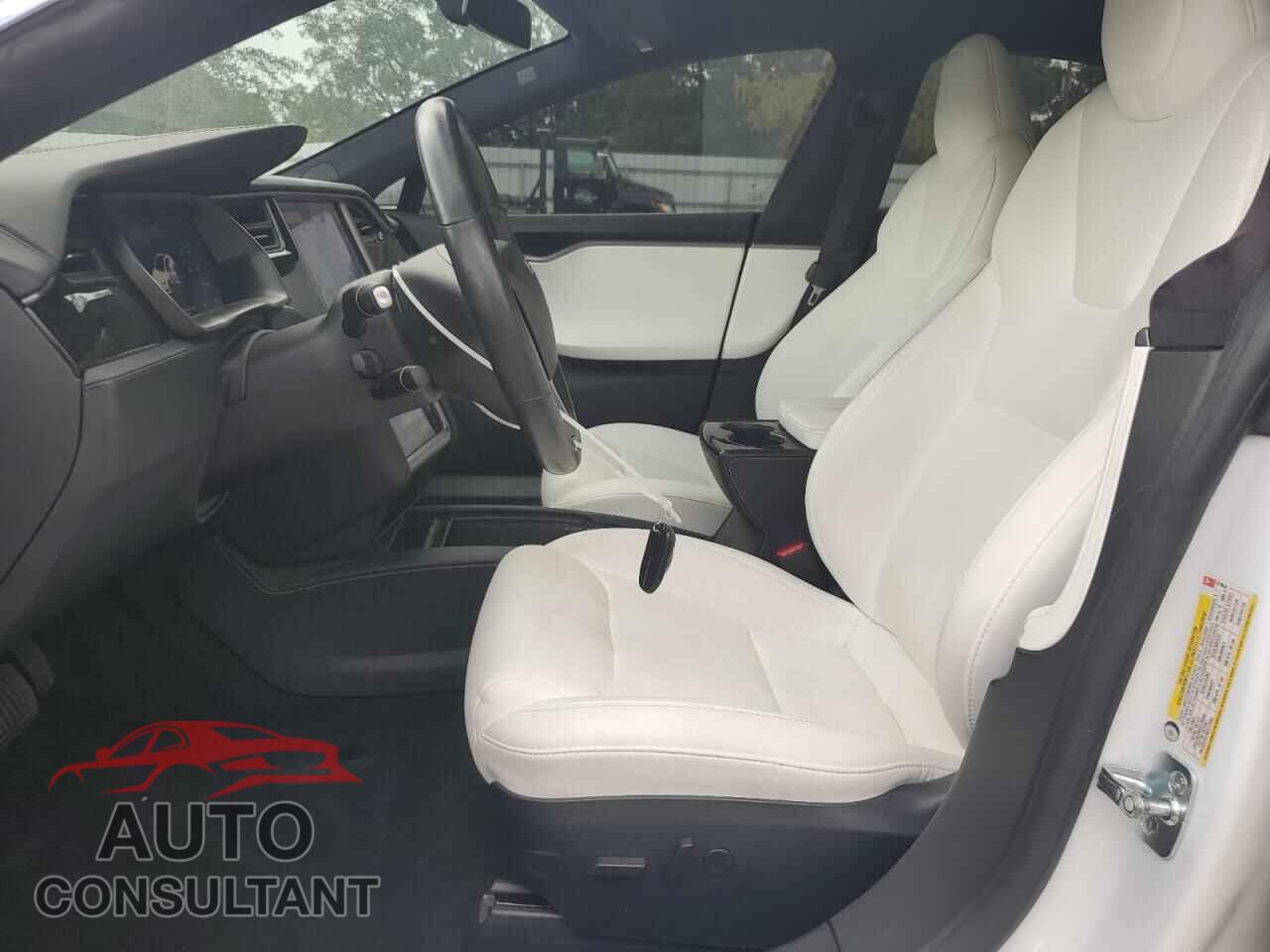 TESLA MODEL S 2020 - 5YJSA1E27LF370826