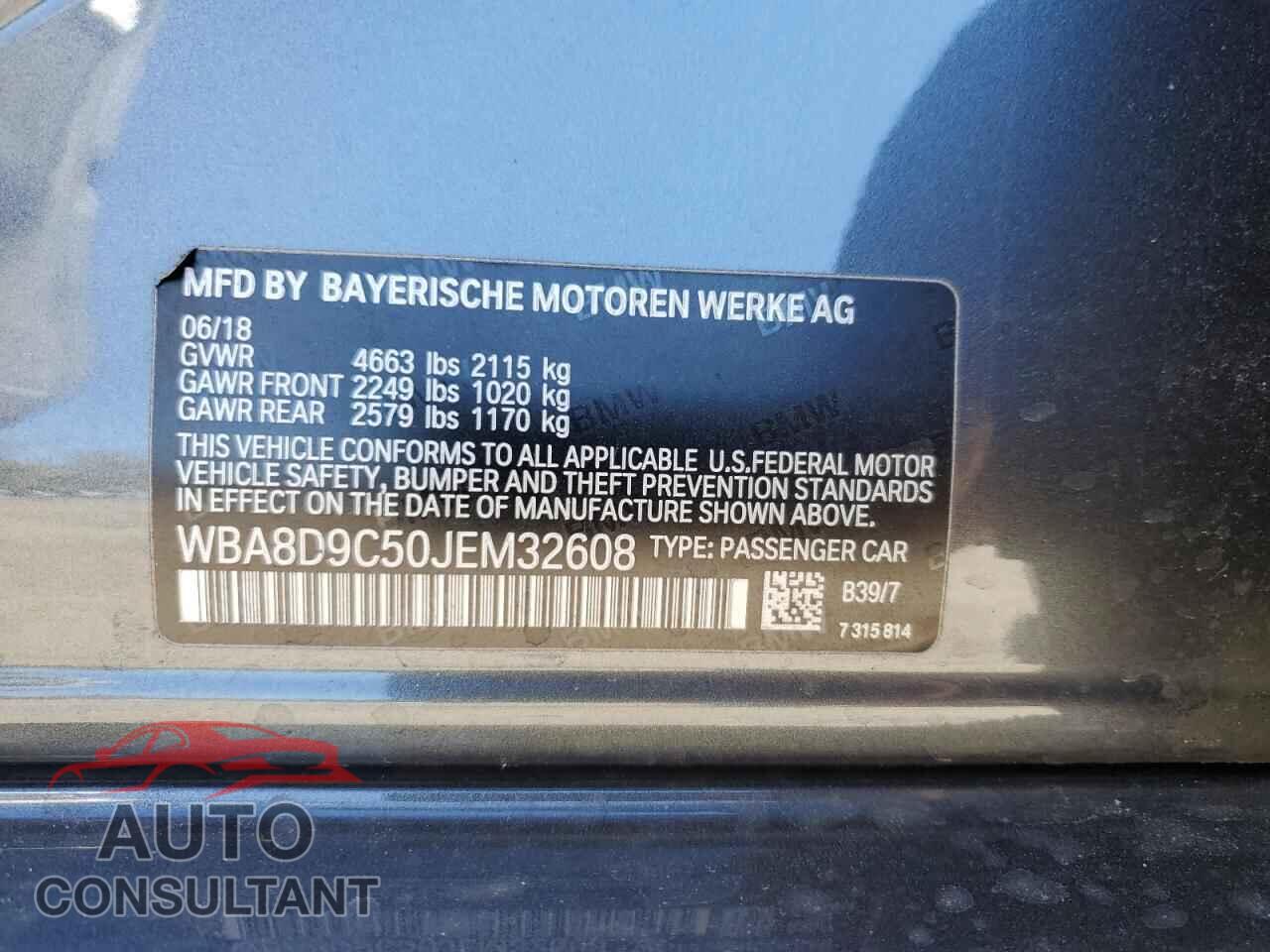 BMW 3 SERIES 2018 - WBA8D9C50JEM32608