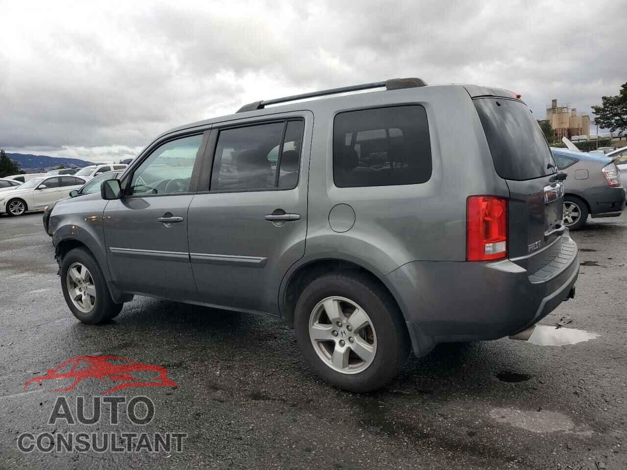 HONDA PILOT 2011 - 5FNYF3H71BB031377