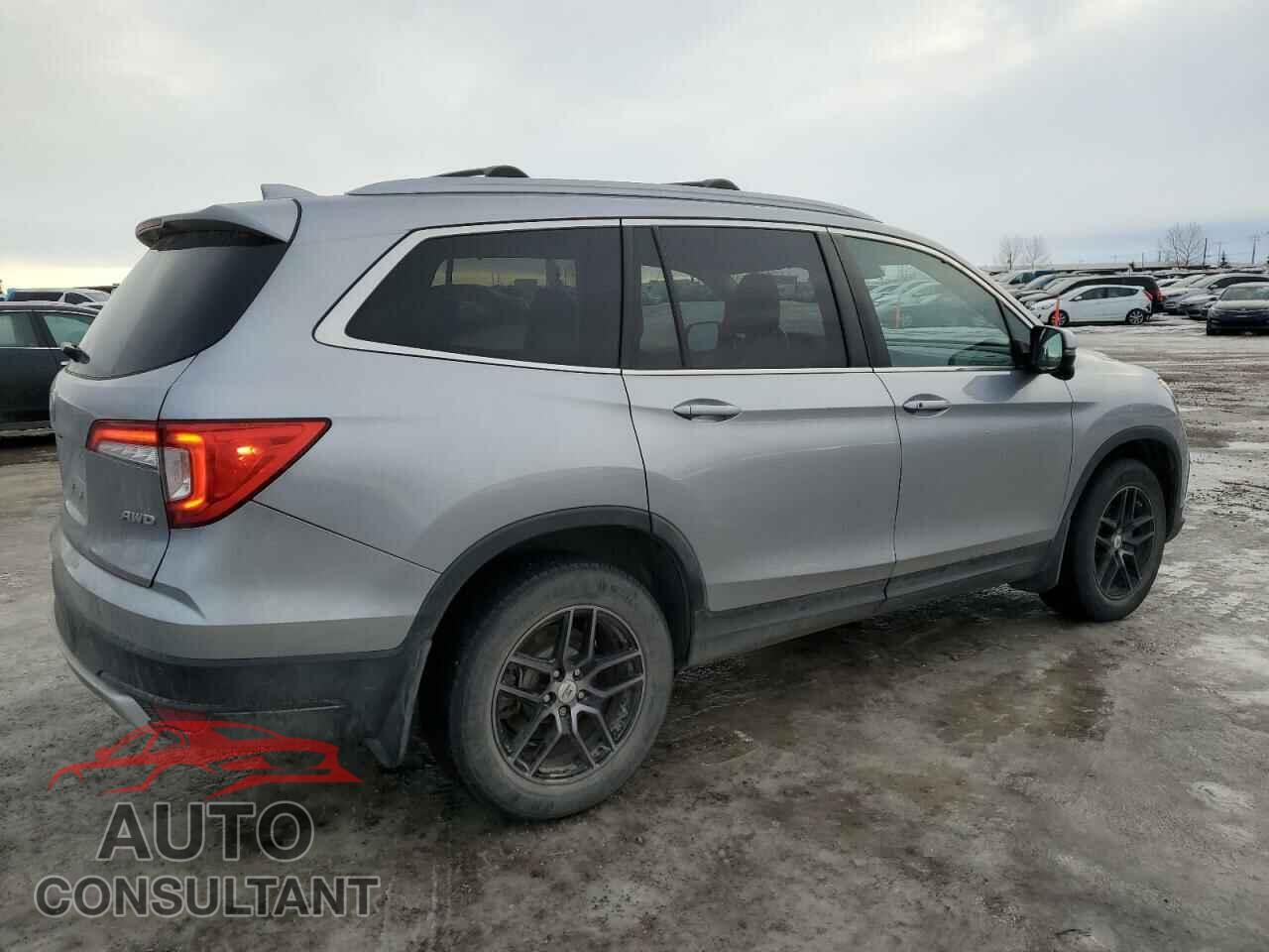 HONDA PILOT 2019 - 5FNYF6H73KB502561
