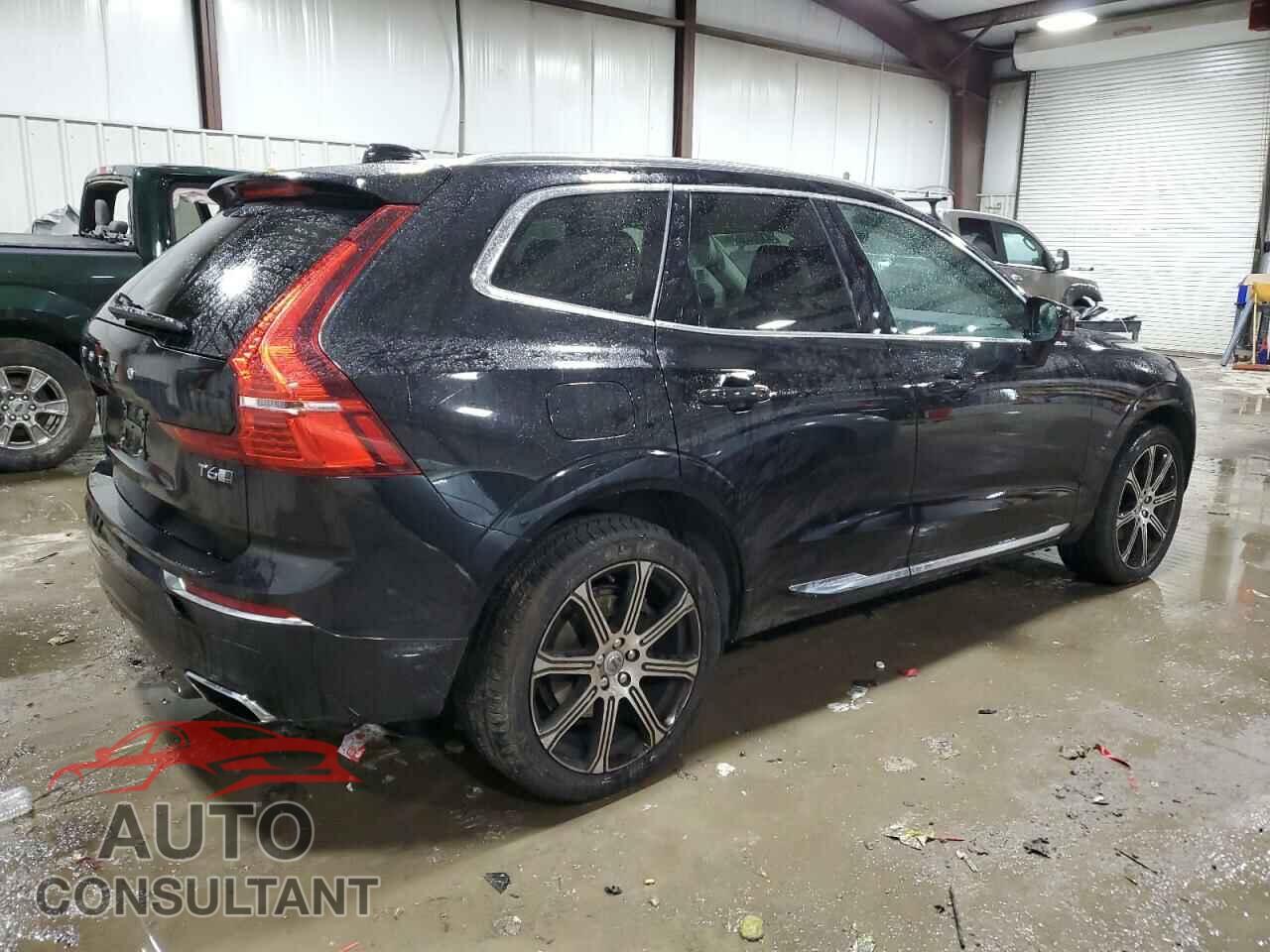VOLVO XC60 2019 - YV4A22RL3K1301167