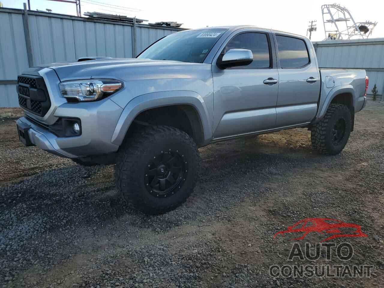 TOYOTA TACOMA 2017 - 5TFCZ5AN8HX064428