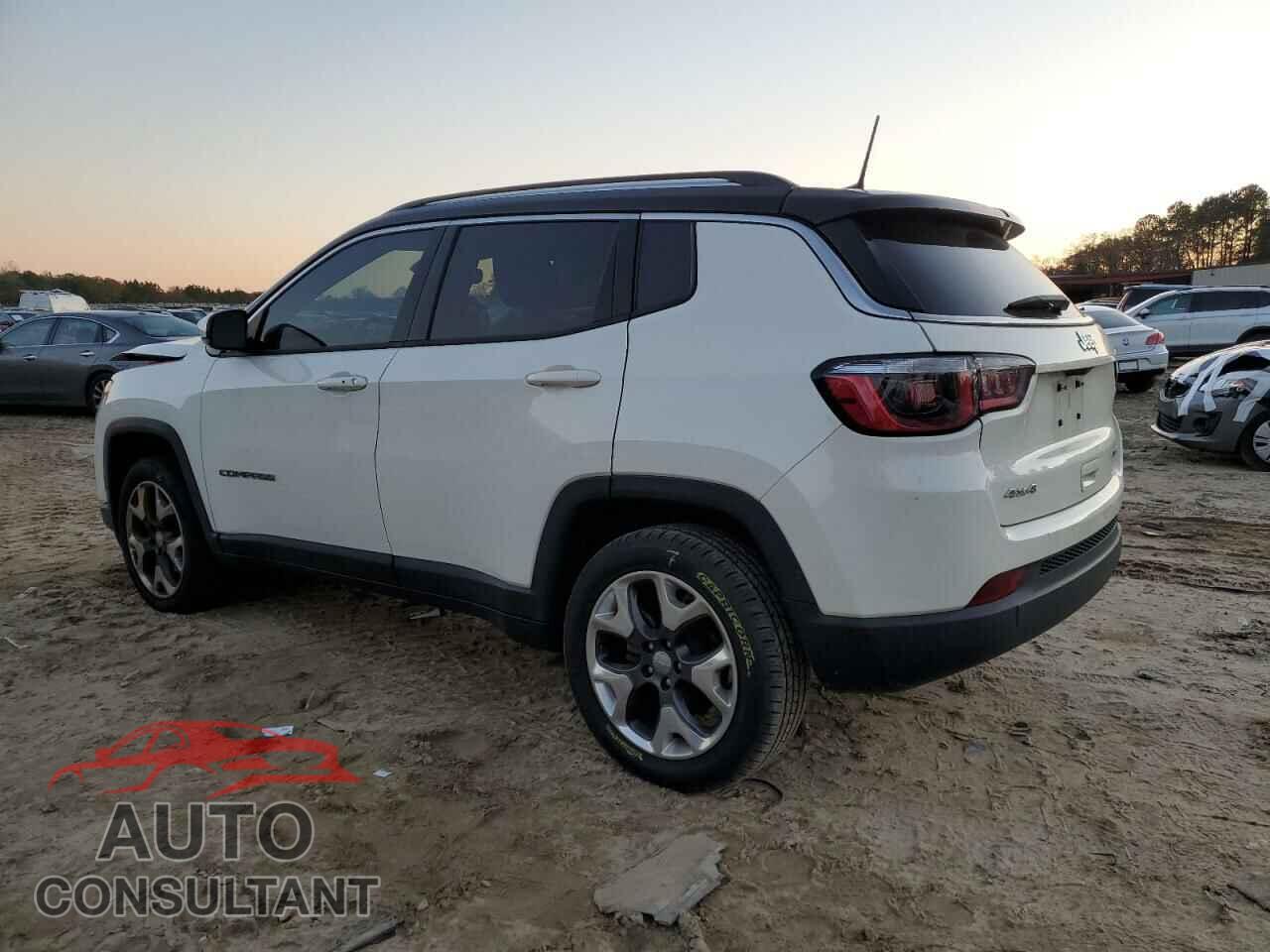 JEEP COMPASS 2018 - 3C4NJDCB2JT418829