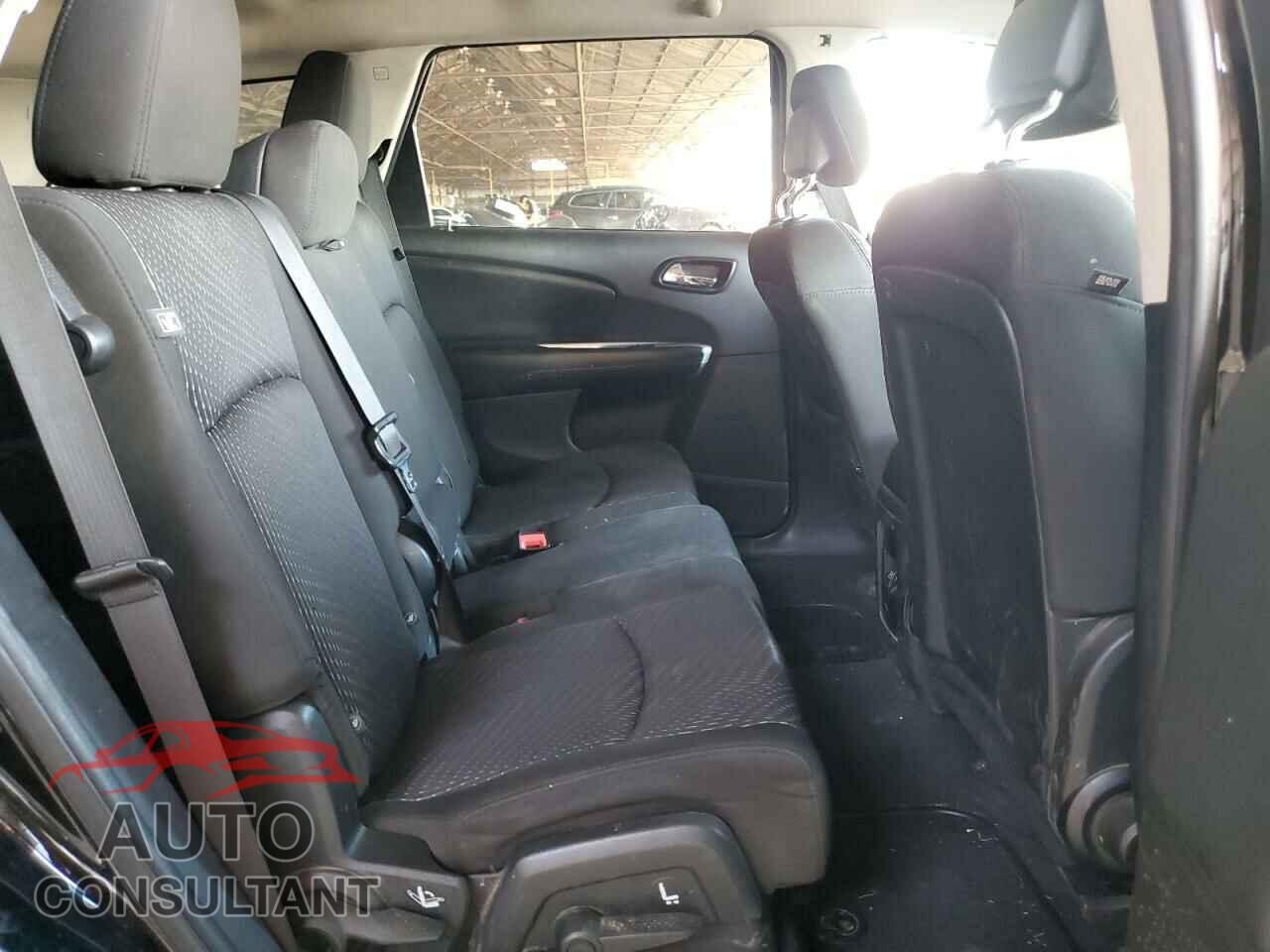 DODGE JOURNEY 2017 - 3C4PDCBG2HT511500