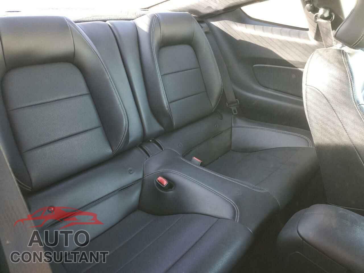 FORD MUSTANG 2017 - 1FA6P8CF4H5301279