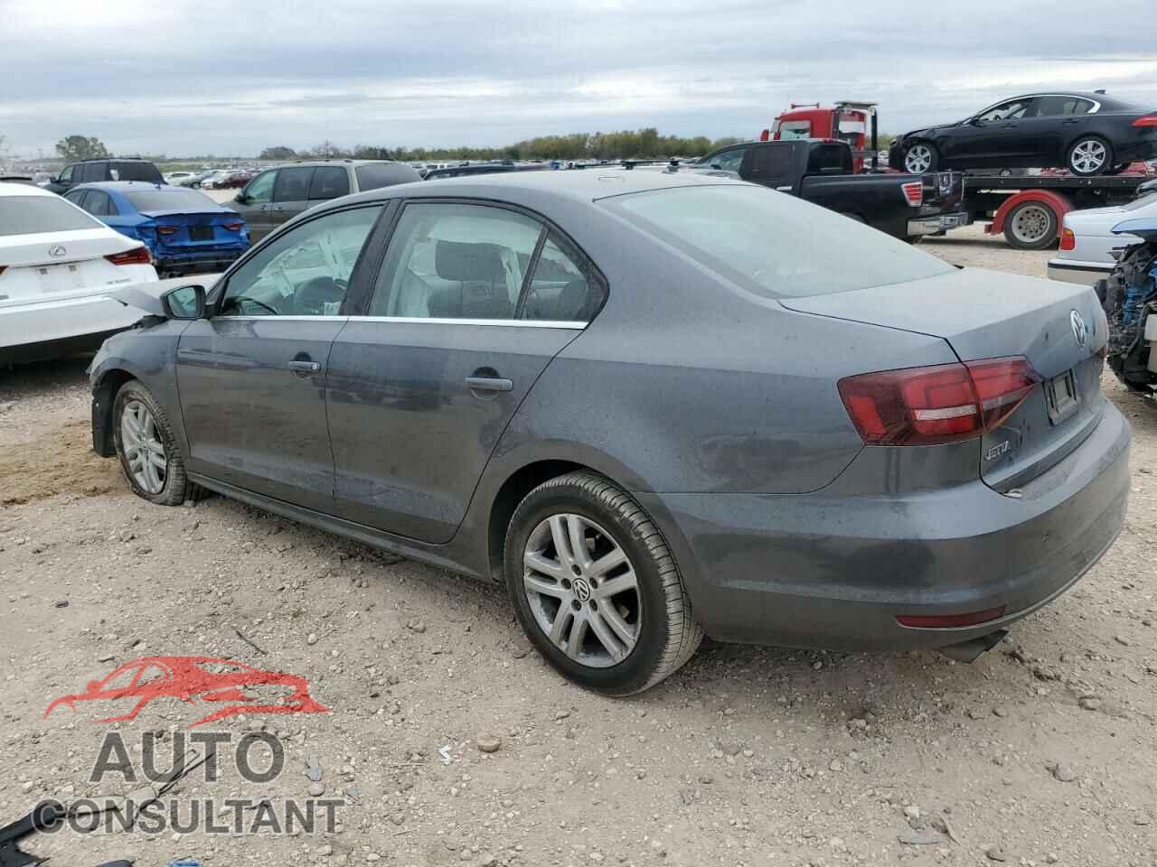 VOLKSWAGEN JETTA 2017 - 3VW2B7AJXHM211733
