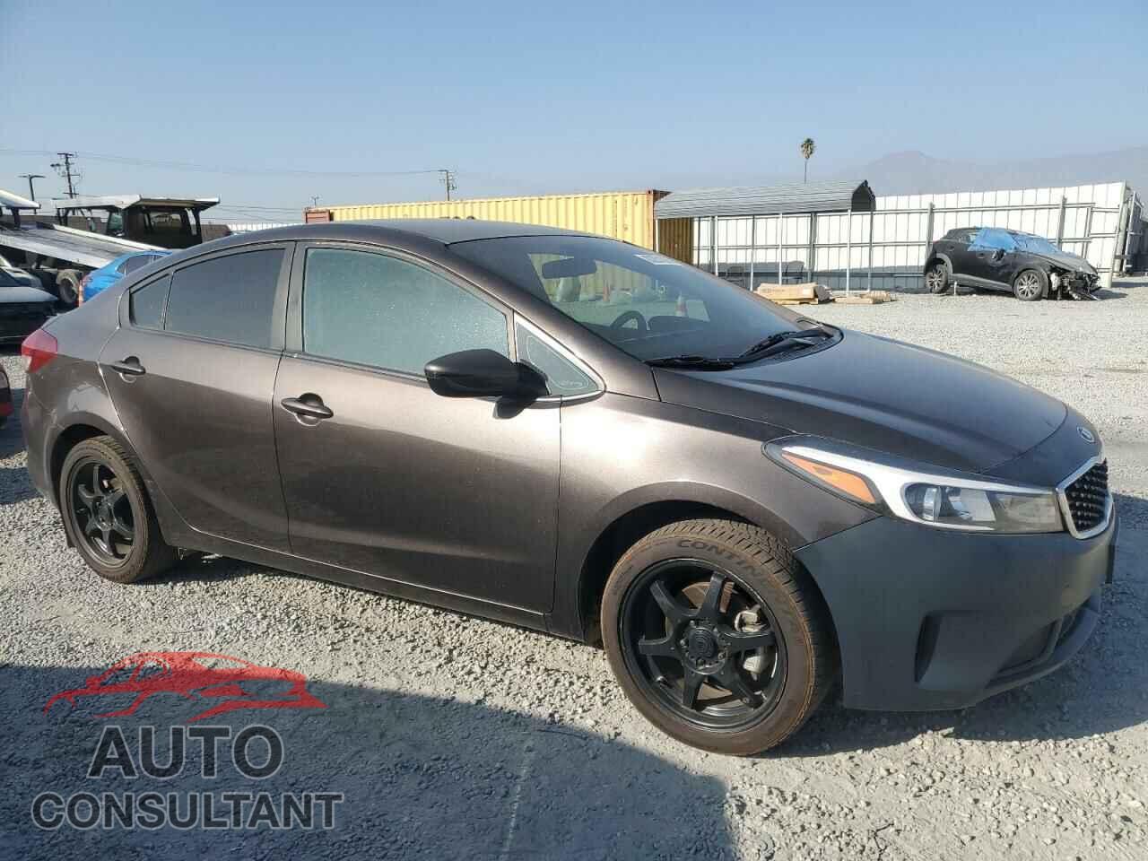 KIA FORTE 2017 - 3KPFK4A77HE104012