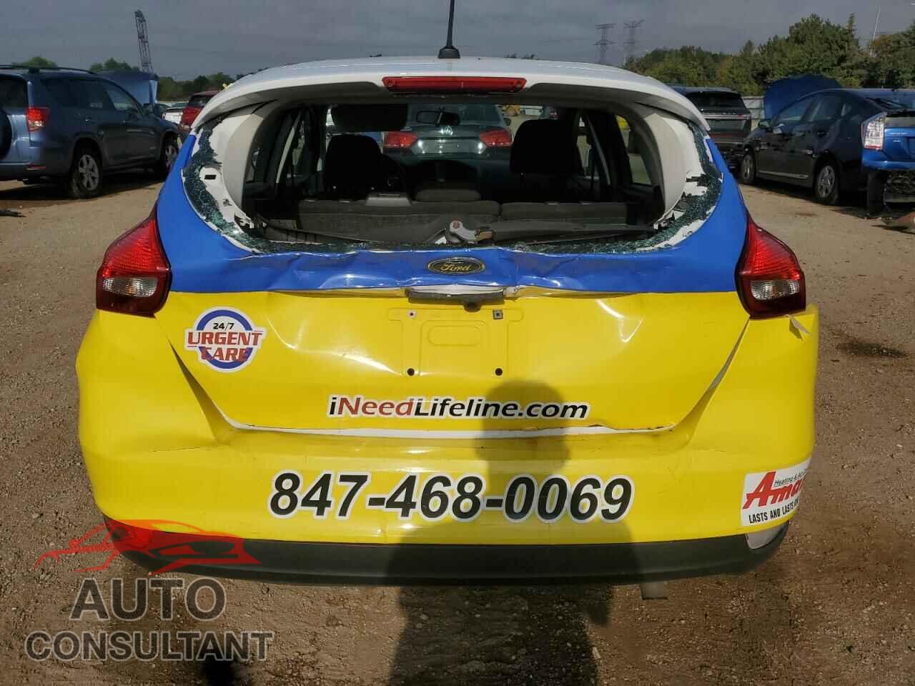 FORD FOCUS 2015 - 1FADP3K23FL233171