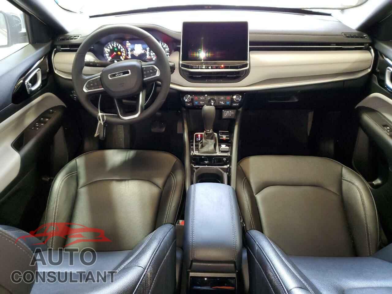 JEEP COMPASS 2025 - 3C4NJDCN3ST512570