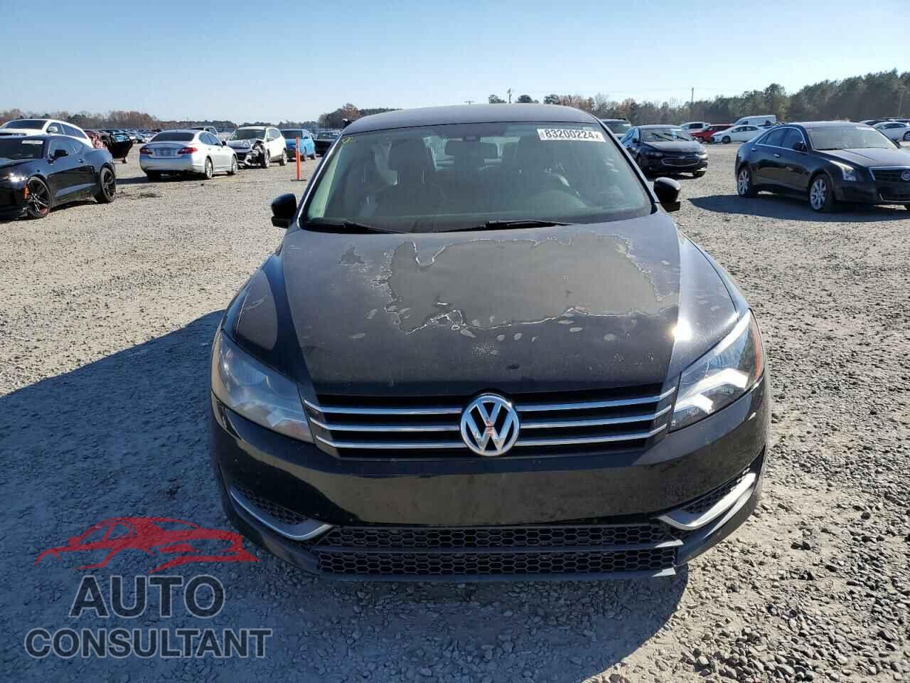 VOLKSWAGEN PASSAT 2014 - 1VWAT7A30EC021527