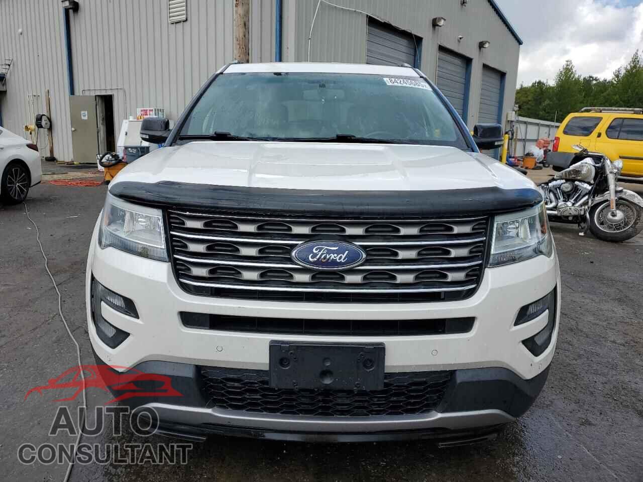 FORD EXPLORER 2017 - 1FM5K7D82HGA92073