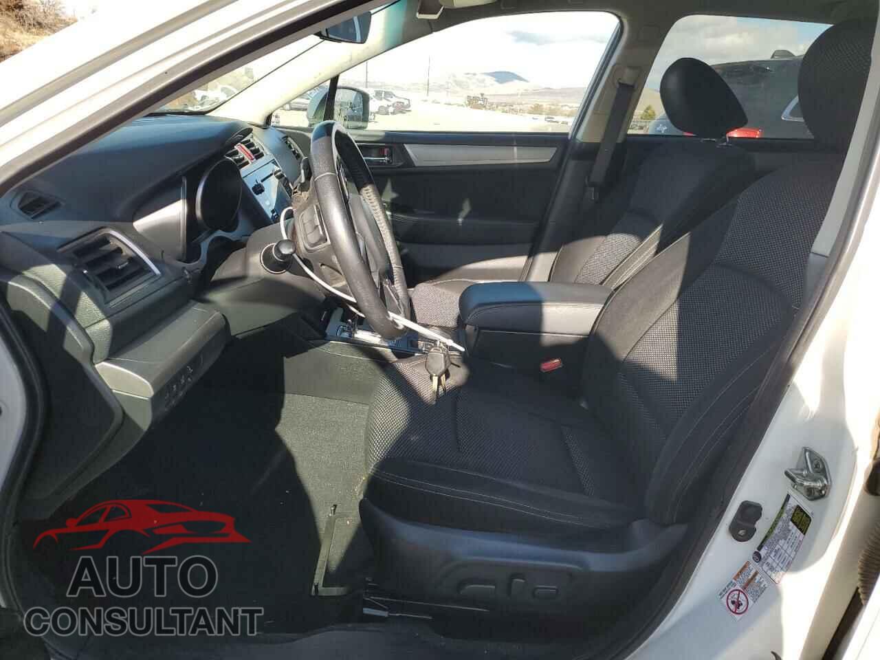 SUBARU OUTBACK 2017 - 4S4BSAHC2H3258646