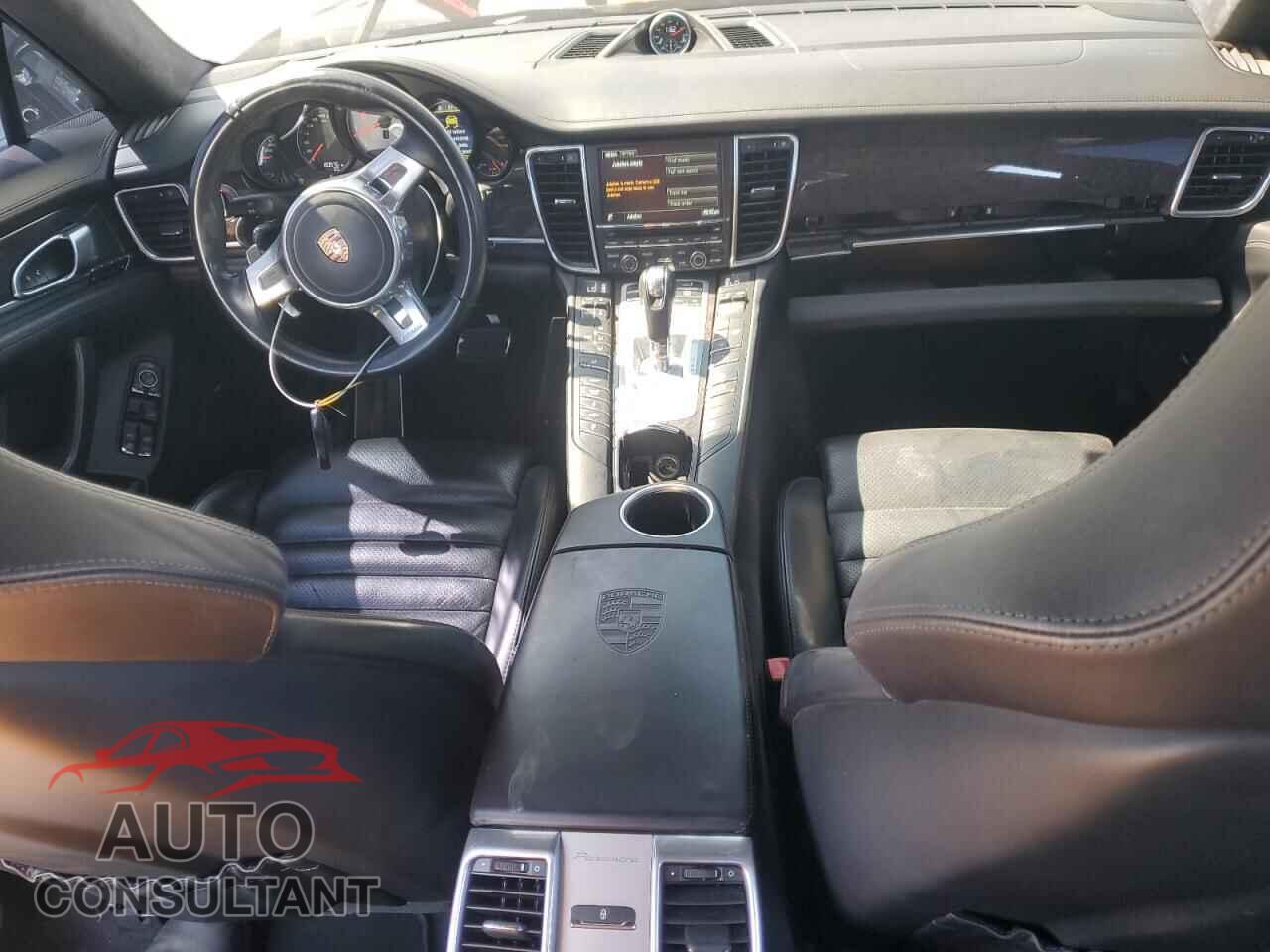 PORSCHE PANAMERA 2015 - WP0AF2A71FL080796