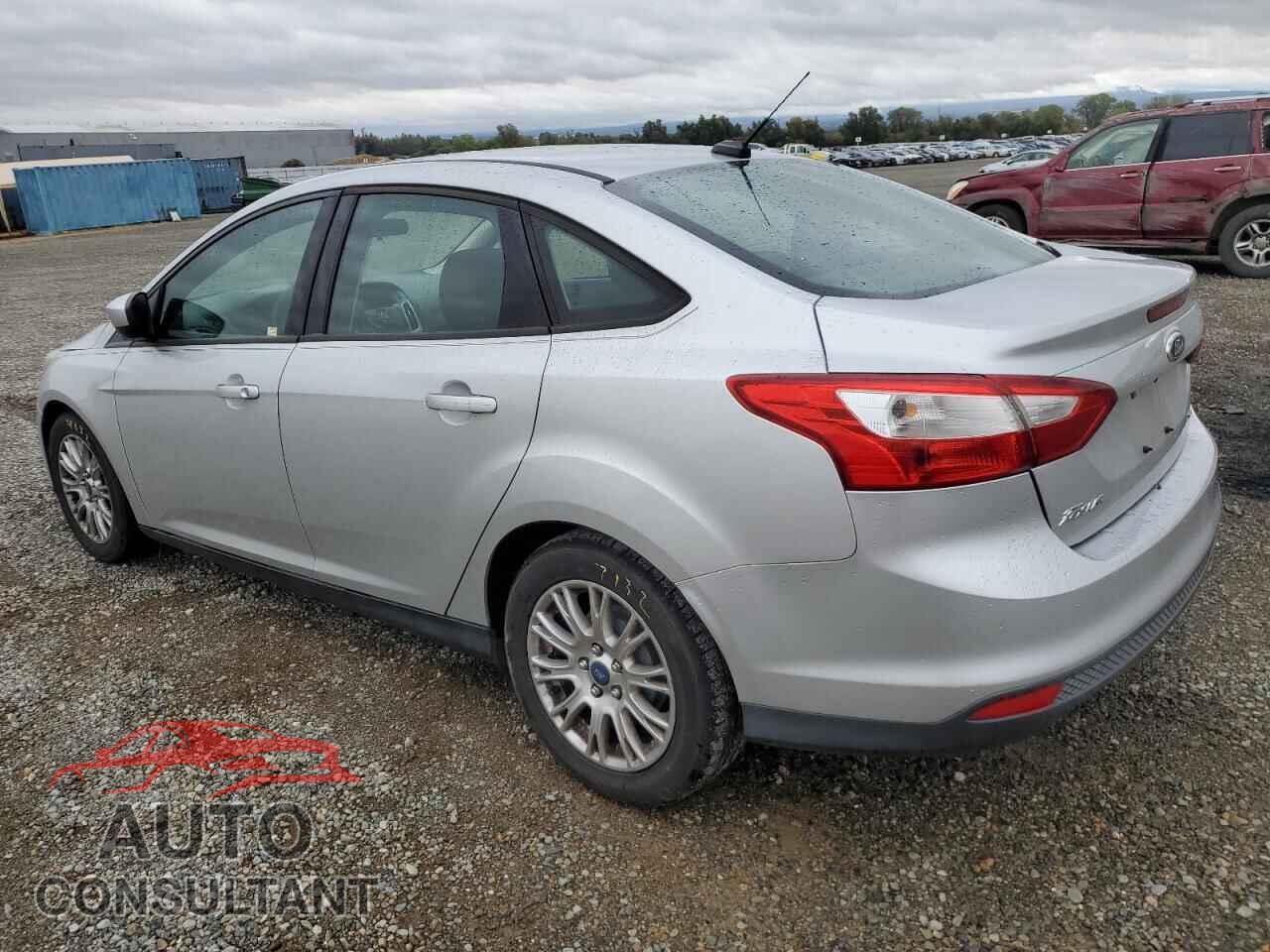 FORD FOCUS 2012 - 1FAHP3F24CL405862